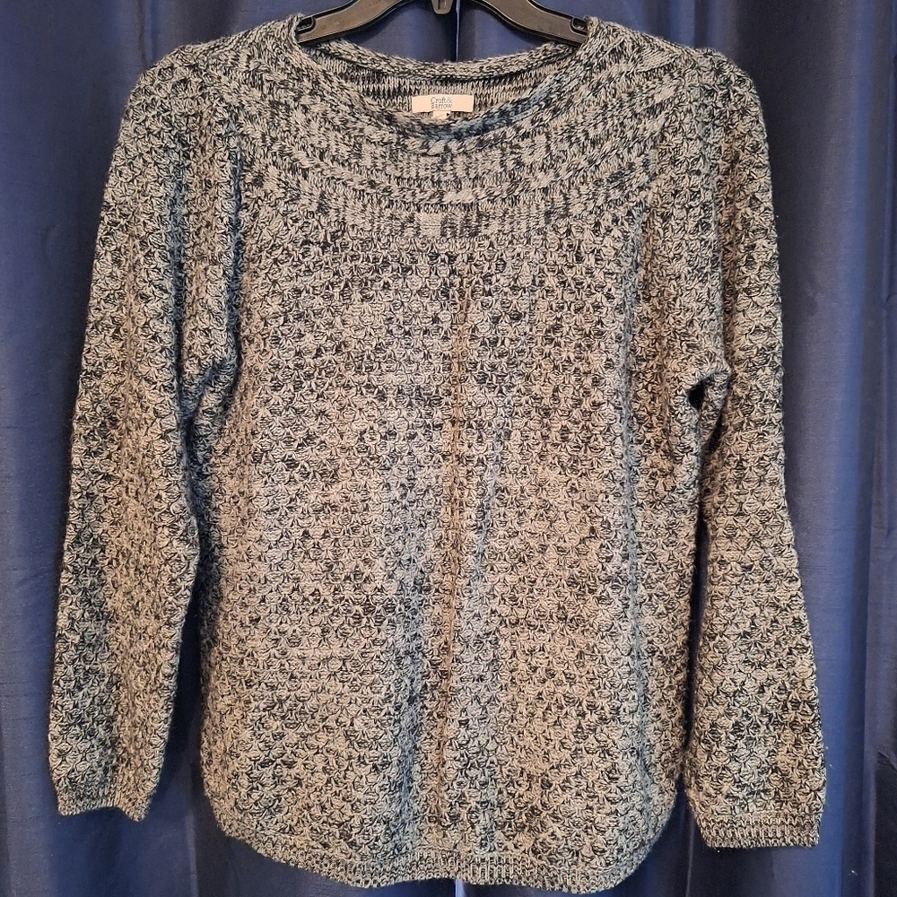 Croft and Barrow Sweater Size XL black and white marbled comfy